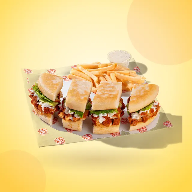 Cheezious Calzone Chunks